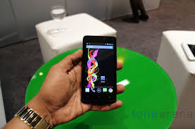 Archos 45 Titanium Hands On