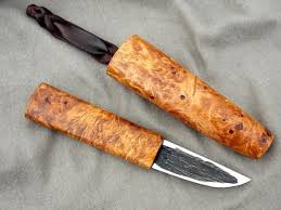 Epingle Par Jakub Dolezal Sur Yakut Couteau De Poche Couteau Lame