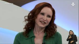 Veja o perfil completo no linkedin e descubra as conexões de natalianatalia e as vagas em empresas similares. Microbiologista Natalia Pasternak Sobre O Acesso Ao Trabalho Cientifico Pela Populacao Youtube