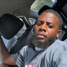 Ansley Terry's Instagram, Twitter & Facebook