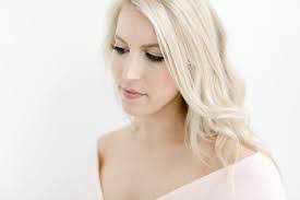 Allison Kuhn's Instagram, Twitter & Facebook