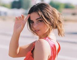 Her tiktok id is @addisonre. 15 Addison Rae Age Height Pictures