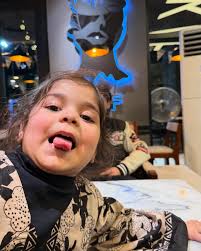 Say Mashallah 🥰 Photo dump from the best day ever 💕💕 Zara Anabia n tang  nahi Kia 😂😂😂 Mission impossible p nikle the 😎😎 hum 5 🤧🤧