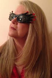 Nail staining from gardening with gloves