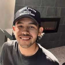 Dennis Booska (@booski70)