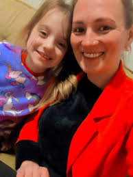 Alissa, o amor mais puro que a vida me deu. Meu maior presente 🤍  @suelin.locatellihuve ✨