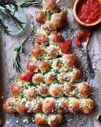 Cheesy Garlic Pull Apart Christmas Tree By Dianemorrisey Quick Easy Recipe The Feedfeed Recipe Christmas Tree Food Christmas Tree Pull Apart Bread Easy Meals