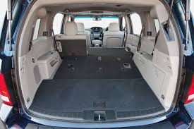 2015 honda pilot reviews and model information. Comparison Mitsubishi Pajero Glx 5 Door Wagon 2015 Vs Honda Pilot 2015 Suv Drive