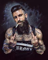 Der einzige weg, um einen glanzvollen ruhm zu erlangen, besteht darin, den oberen teil des kopfes mit dem unteren teil des kinns zu synchronisieren. Jealousy By Dave Mealing Contact Us At Info Gallery1888 Com For Details Tattoos For Guys Beard Tattoo Bearded Tattooed Men
