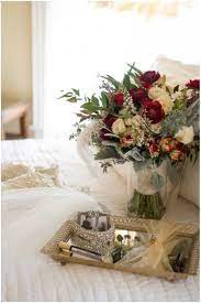 20 chic brooch wedding bouquets (with diy tutorial) dec 20, 2014 brooch bouquets are great for three reasons, they add vintage charm to your wedding day ensemble, they'll stay in mint condition forever unlike traditional flowers, and they're the perfect way to incorporate family heirlooms into your wedding (something old or borrowed anyone?). 1920s Inspired Wedding November Wedding Flowers Red Bouquet Wedding Green Wedding Bouquet