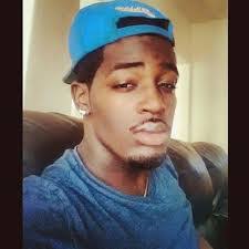 Davon Williams's Instagram, Twitter & Facebook