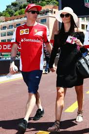Nun bleibt wohl nur noch eine möglichkeit. Kimi Raikkonen Heiratet Seine Freundin Minttu Vorarlberger Nachrichten Vn At