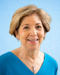 Amanda Wakim's Instagram, Twitter & Facebook