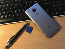 LeEco Le Max 2 X829: Mit LineageOS zum ...