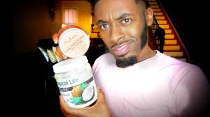 That's the salt water absorbing excess grease and texturizing everything: How To Keep Hair Moisturized For Black Men With Dry Hair Youtube