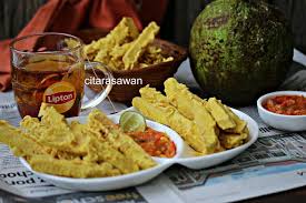 Bolu pisang kukus buat sekali langsung berhasil. Ciara Cordelia Memoblog Sukun Goreng Sambal Udang Kering