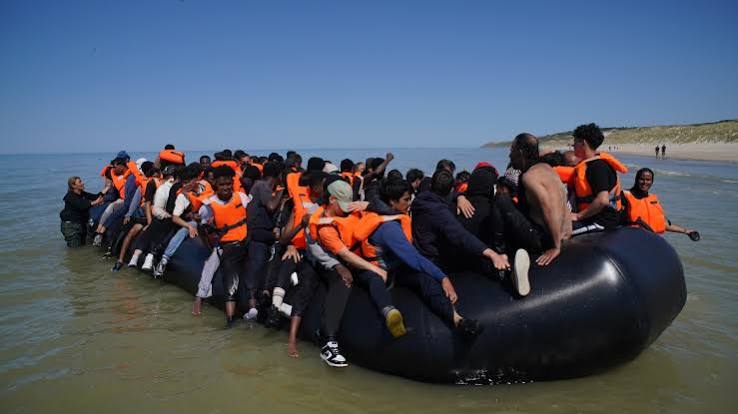 Nigel Farage's plan for navy to return small boat migrants 'illegal', says France