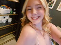 Hi! What's the reasonable rate for a nanny share of 3 kids? One of them  will be going to school so will only need to be a few hours with him.