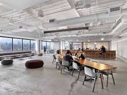 Gallery Of Saatchi Saatchi New York Office M Moser Associates 8 Industrial Interior Loft Industrial House Corporate Office Design
