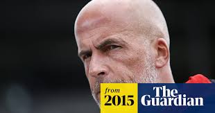 What's the latest point in a season that a club has sacked a manager?