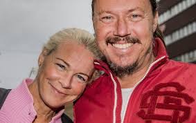 Pauline hanson has lashed out at the parents of teen activist greta thunberg, telling sky news the adults around her should be held accountable for the. Greta Thunberg S Parents Malena Ernman Svante Thunberg Dailyentertainmentnews Com