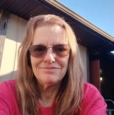 How to unlock a car when keys are locked inside in Muncie?