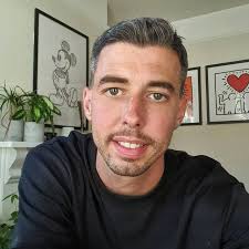 Alex Pollock (@socialpolly) • Instagram photos and videos