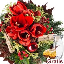 Blumenstrauss Winterstar Mit Vase 2 Ferrero Rocher Weihnachten Blumen Zum Fest Der Liebe Von Floraprima Blumen O Blumennahrung Blumen Online Blumenstrauss Lust auf mehr frische blumen?