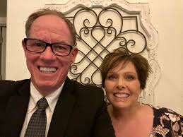 Donna's Edge with Host Donna Feazell