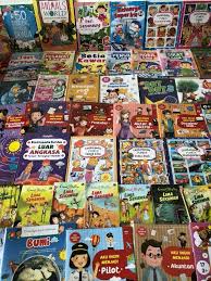 Aku tak ada kerjaan lain, akhirnya ikutan nonton juga. Books From Blibli Com Taman Bacaan Pelangi Rainbow Reading Gardens