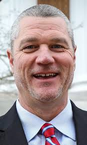 Mayor taps water/sewer director