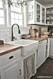 45 Perfect Farmhouse Small Kitchen Ideas 33 Farmhouse Kitchen Decor Ideas The 36t Farmhouse Kitchen Backsplash Rustic Farmhouse Kitchen Farmhouse Style Kitchen