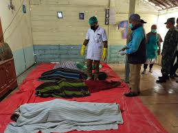 Check spelling or type a new query. Astaga Sekeluarga Bapak Ibu Anak Di Bojonegoro Tewas Karena Tersengat Listrik Jebakan Tikus Klikjatim Com