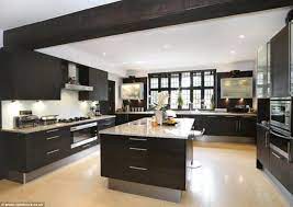 Renovation projects are easily completed too, with nice house and garden. Price On Application This Modern Kitchen Sits In A Magnificent 12 Bedroom Period House In Kings Luxury Houses Kitchen Luxury Kitchen Design Home Inside Design