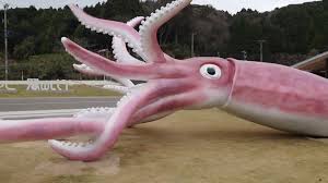 The giant squid is a different creature than the colossal squid. Japan Town Builds Giant Squid Statue With 250 000 Covid Grant Cgtn
