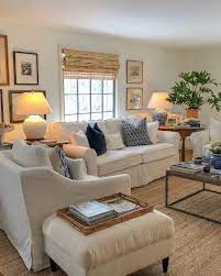 Happy Thursday Can Anyone Out There Help Me Revive My Poor Philodendron Swipe Left To See What Living Room Designs Home Living Room Living Room Modern