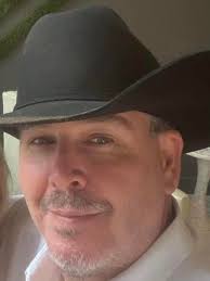 Joel Reagan invited me to this page and it's wonderful to read your posts.  Moved to OKC to attend OCU and major in Mass Communications in 1988. Met  John Zondlo