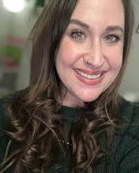 Megan Hedge's Instagram, Twitter & Facebook