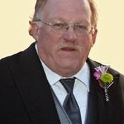 Sandy Teets's Instagram, Twitter & Facebook