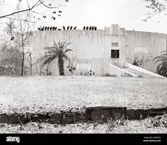 Tower of silence bombay hi-res stock ...