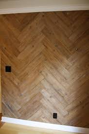 Muss Pin Diy Wood Herringbone Wall Von Designer Gefangen Im Korper Eines Anwalts Anwalts Designer Diy Eine Wood Plank Walls Diy Wood Wall Plank Walls