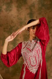 Dori Long Kurta with Balloonn Sleeves & Straight Pants