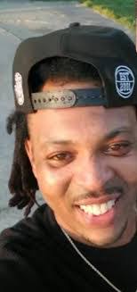 Tawanda Wells's Instagram, Twitter & Facebook