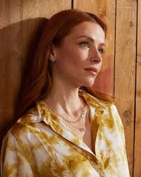 ✨ GOLD for all occasions. Especially when the ☀️ shines!! Browse all our  9ct. gold jewellery online at MurphyJewellers.ie or visit us