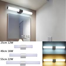 Duvara büyük dikdörtgen bir ayna, tam ortasında ise yuvarlak şerit geçirilmiş gibi görünen led aydınlık düşünülmüş. Modern Banyo Led Akrilik Ayna Tuvalet Duvar Hafif Makyaj Lamba Aydinlatma Araci Online Alisveris Sitesi Joom Da Ucuza Alisveris Yapin