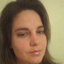 Melissa Beth's Instagram, Twitter & Facebook