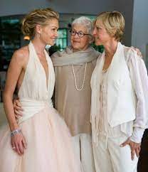 Ellen And Portia 7th Wedding Anniversary Of The Best Couple In The Ellen And Portia Wedding Ellen And Portia Ellen Degeneres And Portia
