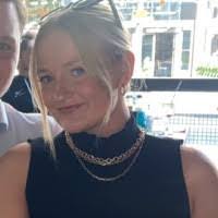 Molly Pickard's Instagram, Twitter & Facebook