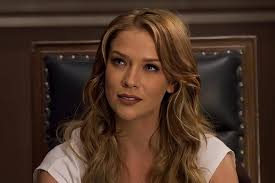 Tierra de esperanza: horario semanal de la telenovela por Univision, del  lunes 28 de agosto al viernes 1 de septiembre