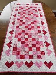 Valentine S Day Table Runner Hotpads Valentine Table Runner Quilted Table Runners Patterns Quilted Table Runners